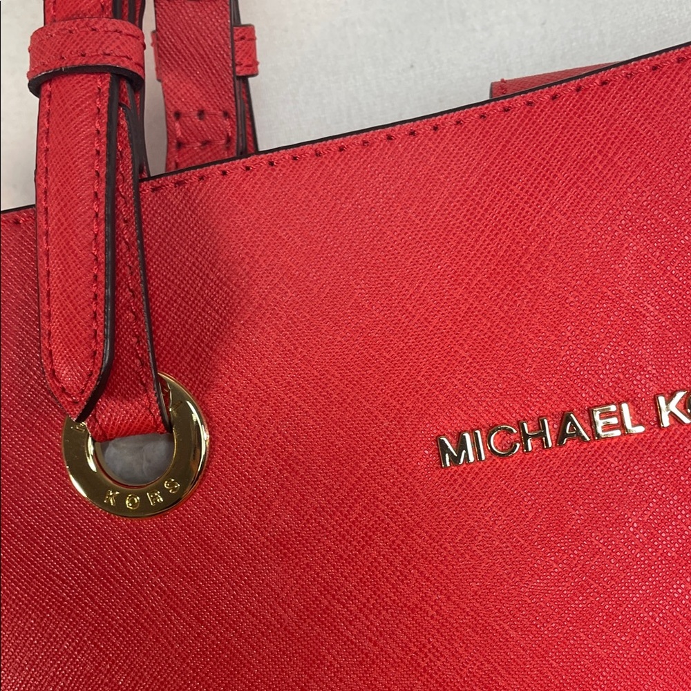 Michael Kors Vibrant cherry Red Tote gold hardware large purse - Picture 7 of 17